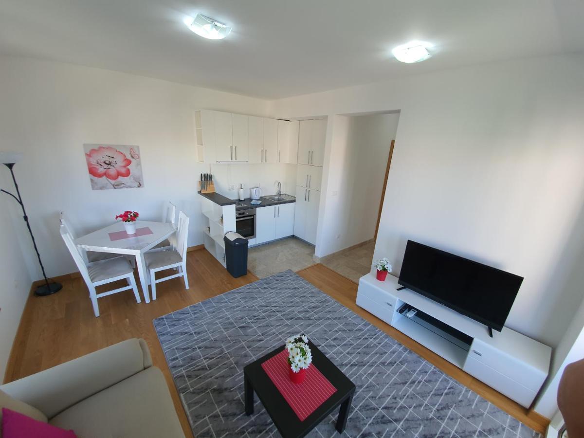 As Apartments Rafajlovići Dış mekan fotoğraf